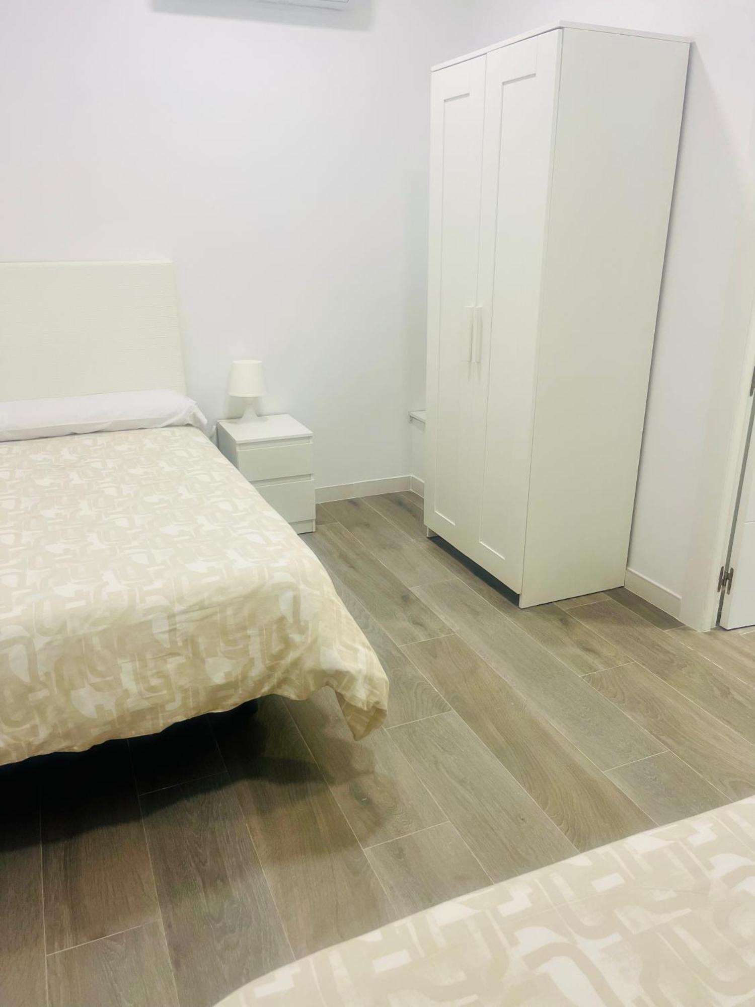 Luxury Carihuela Beach Torremolinos Bagian luar foto