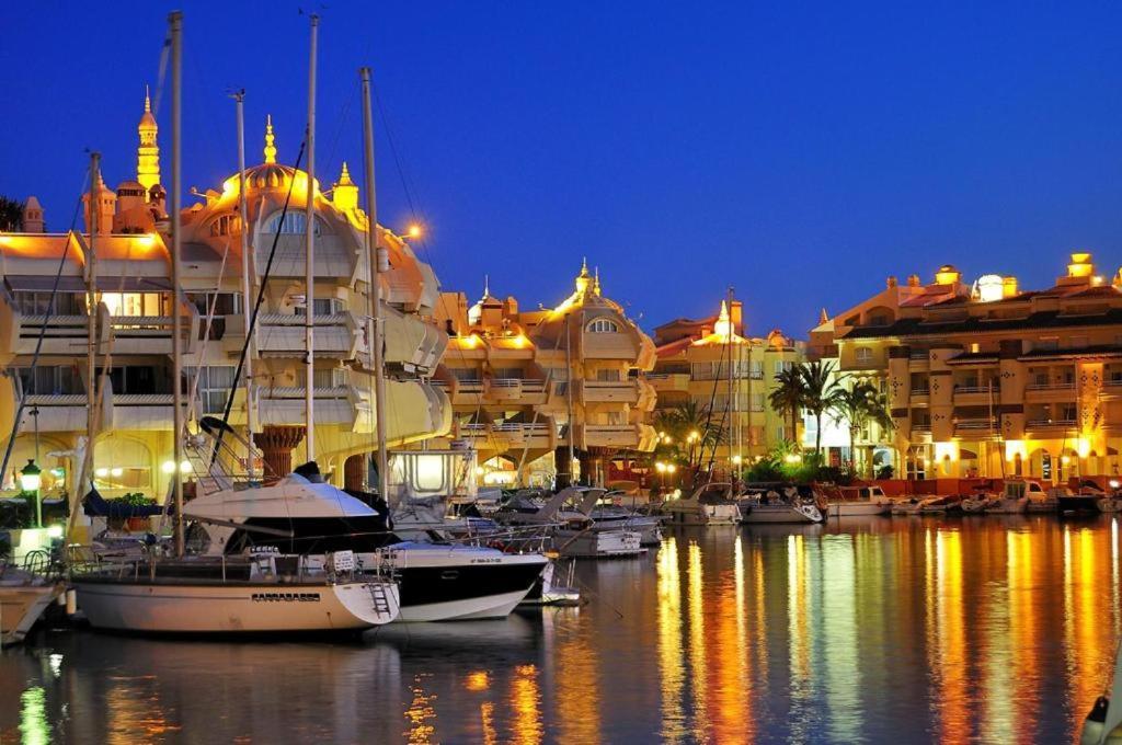 Luxury Carihuela Beach Torremolinos Bagian luar foto